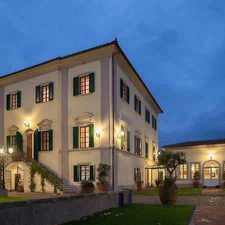 Relais Villa Scarfantoni B&B Montemurlo Exterior photo